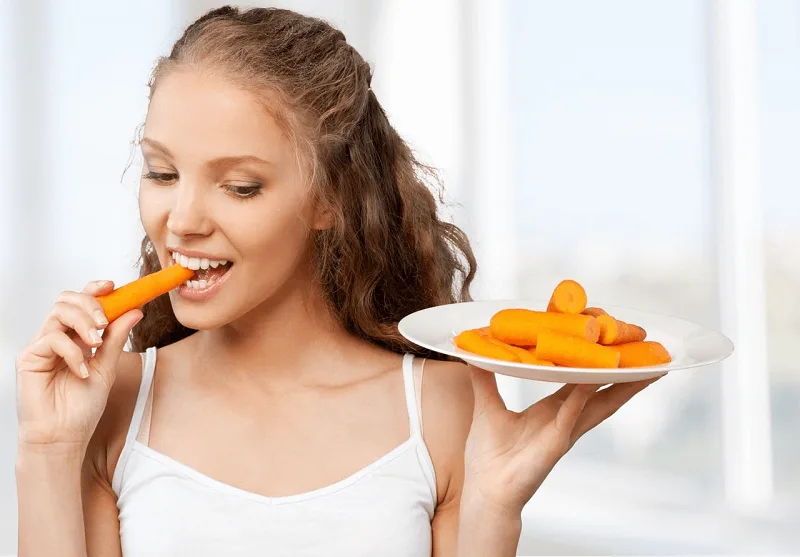Ăn cà rốt sống nhiều có tốt không?