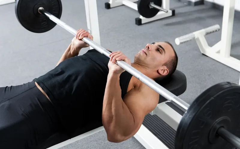 Những lỗi thường gặp khi tập bench press